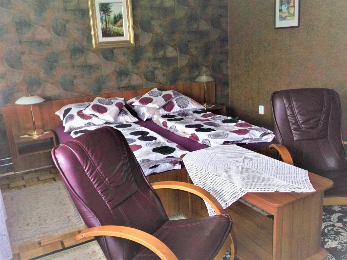Big Apartman ハイデゥソボスロー エクステリア 写真